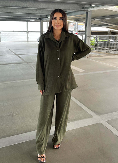 Yona - Zestaw koszula i spodnie