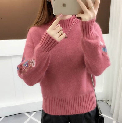 SASKIA | Gruby sweter z dzianiny bawełnianej z kwiatowym haftem